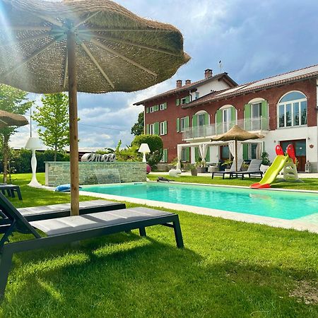 Family Relais La Magnolia Apartment Villanova d'Asti Bagian luar foto
